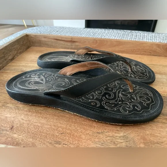 Olukai Paniolo Flip Flop Sandals Black Leather Sandals Size 11 - Picture 4 of 9